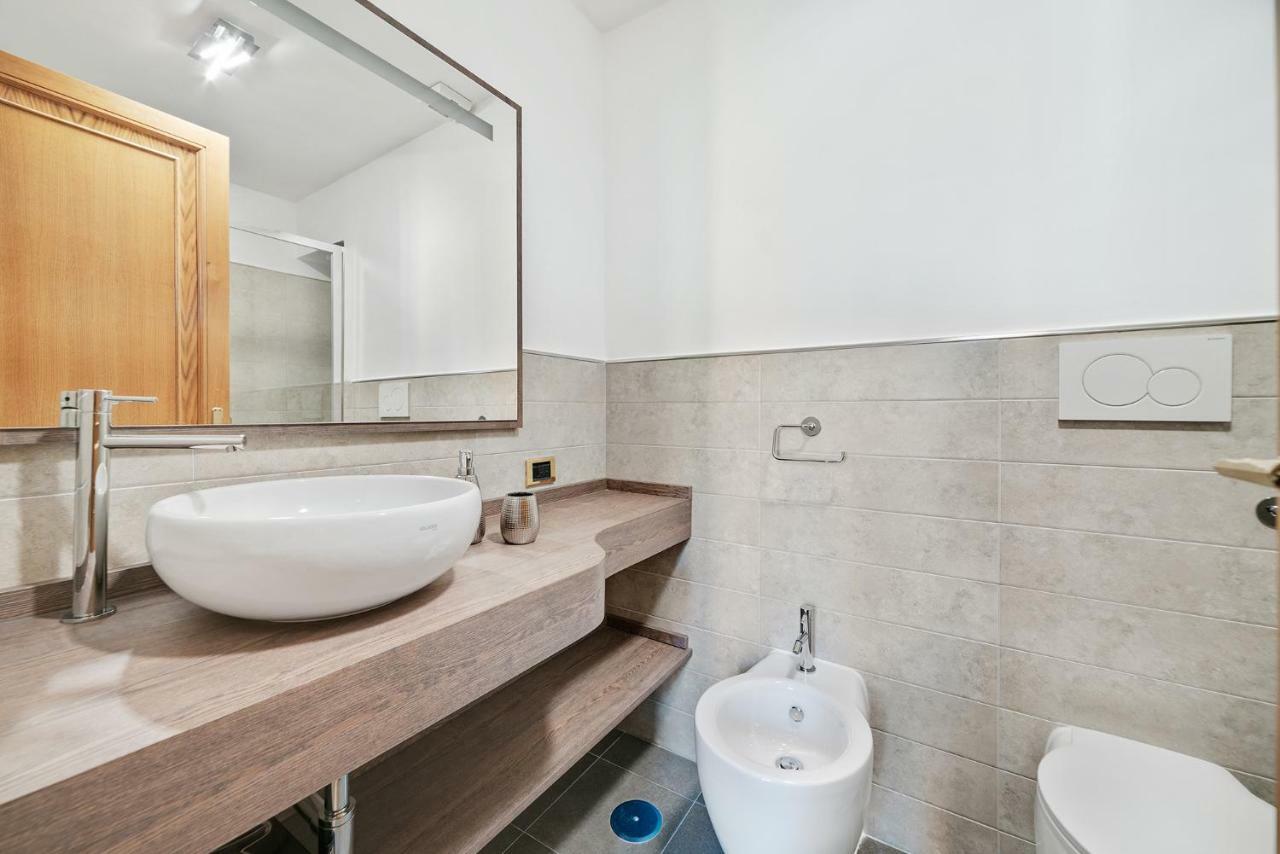 Peroni 8 Pax Brand New Apartment Rzym Zewnętrze zdjęcie